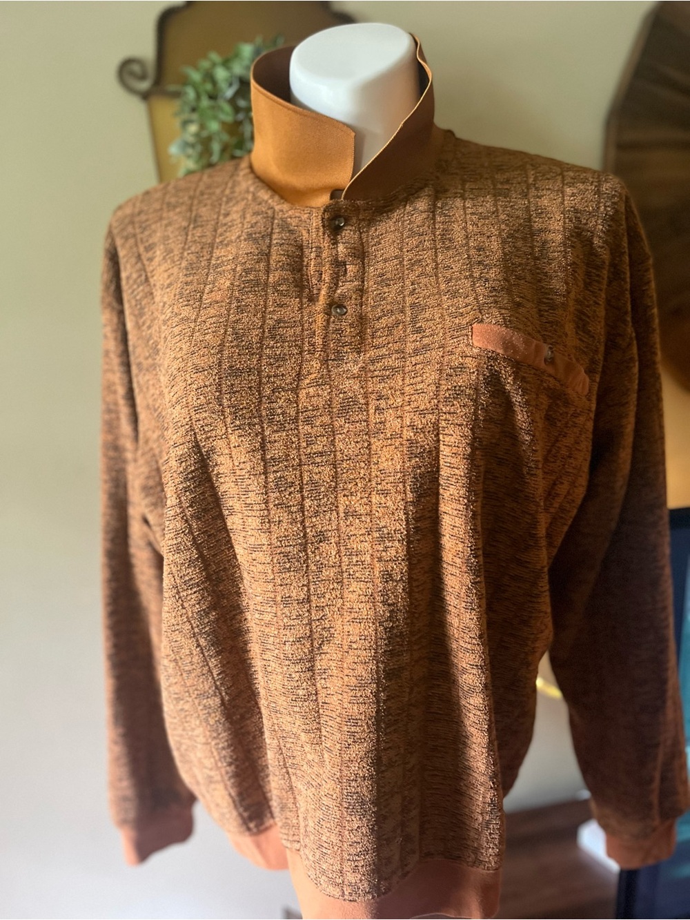 Vintage John Blair Men's Burnt Orange Crewneck sweater